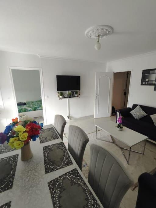 Appartement T4 Sevran Extérieur photo